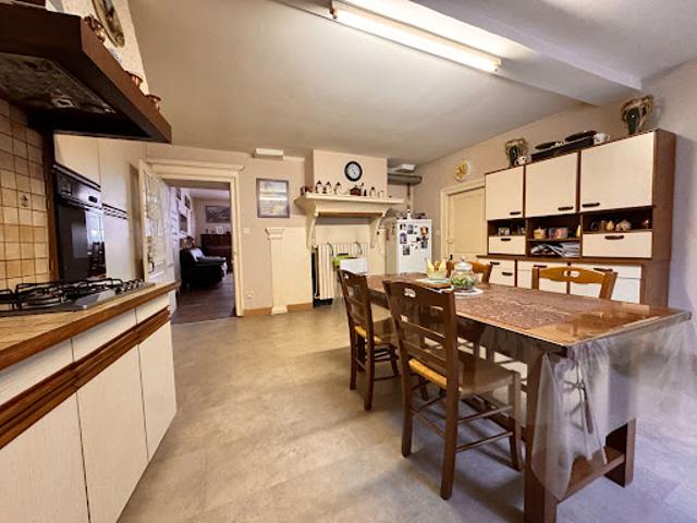 Vente Maison 4 pièces 144 m2 Arlay