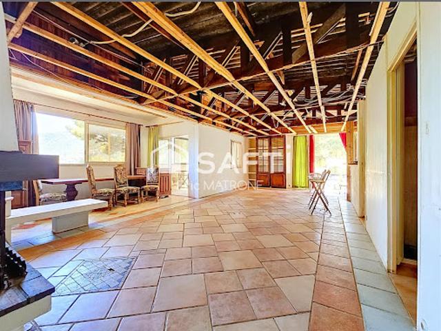 Vente Maison 4 pièces 145 m2 Marseille 11ème