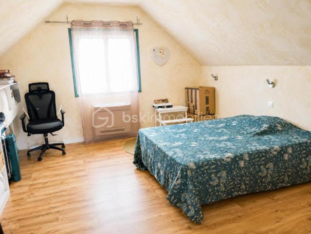 Vente Maison 4 pièces 145 m2 Escamps