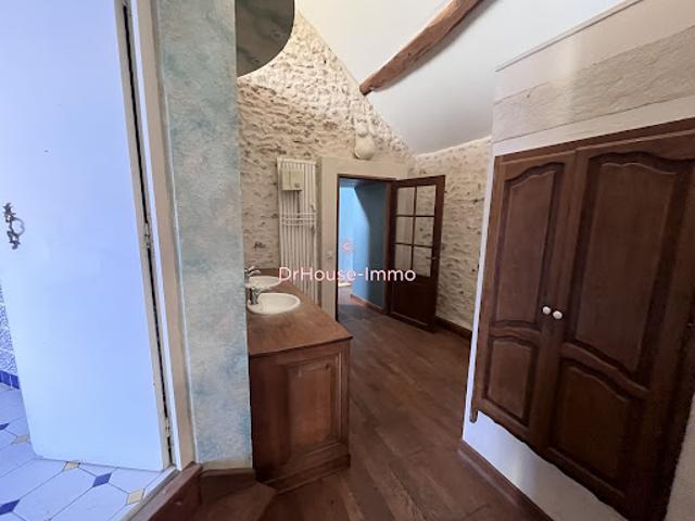 Vente Maison 4 pièces 145 m2 Fontenay le Vicomte