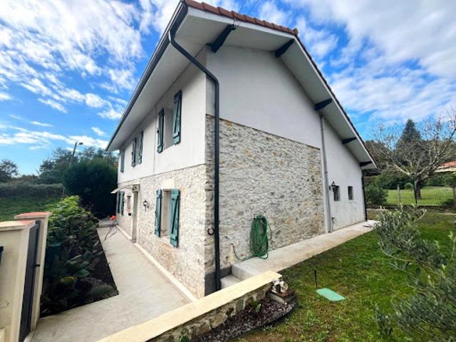 Vente Maison 4 pièces 145 m2 Saint Vincent de Paul