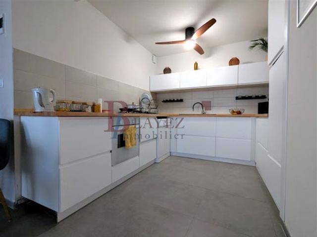 Vente Maison 4 pièces 146 m2 Bourg Lastic