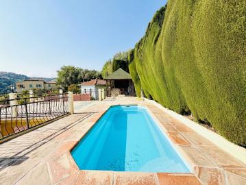 Vente Maison 4 pièces 147 m2 Nice