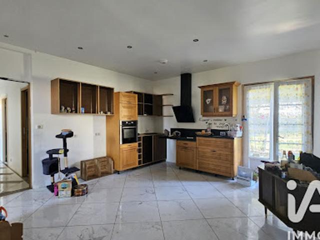 Vente Maison 4 pièces 148 m2 Aunac