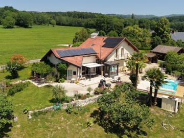 Vente Maison 4 pièces 148 m2 Cernex