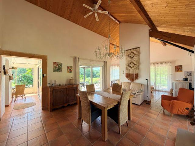 Vente Maison 4 pièces 148 m2 Cernex