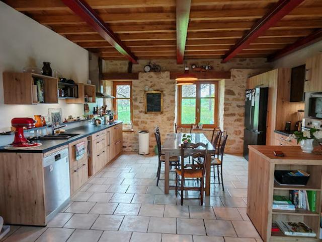 Vente Maison 4 pièces 148 m2 Excideuil