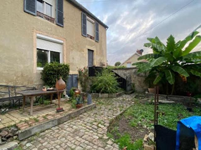 Vente Maison 4 pièces 148.99 m2 Roucy