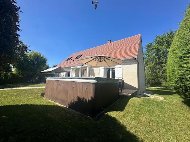 Vente Maison 4 pièces 148 m2 Sainte genevieve