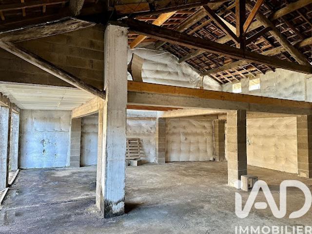Vente Maison 4 pièces 149 m2 Nimes