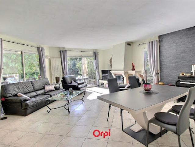 Vente Maison 4 pièces 149.39 m2 Marseille 12ème