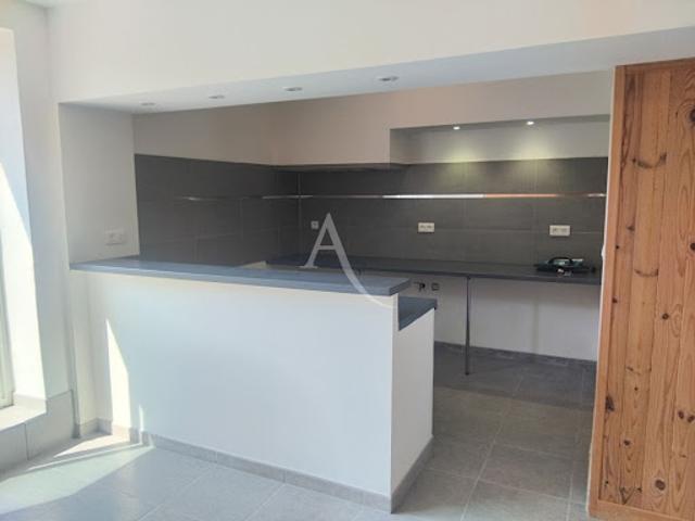 Vente Maison 4 pièces 140 m2 Moux