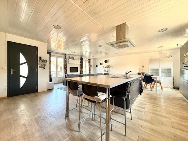 Vente Maison 4 pièces 140 m2 Barsac