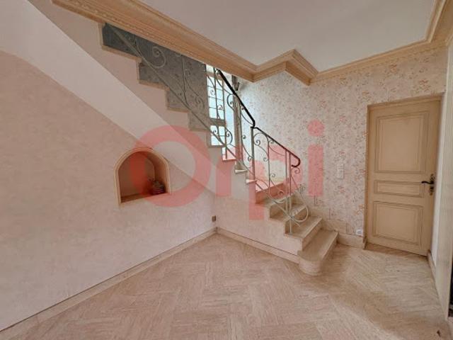 Vente Maison 4 pièces 140 m2 Seigy