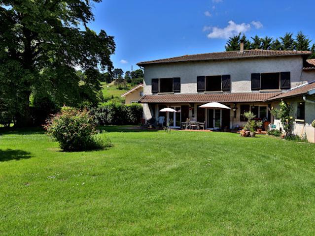 Vente Maison 4 pièces 140.75 m2 Oytier Saint Oblas