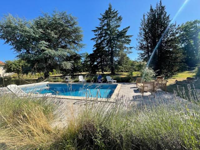 Vente Maison 4 pièces 141 m2 Château Chervix