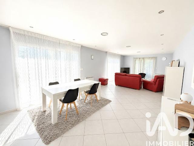 Vente Maison 4 pièces 141 m2 Heuqueville