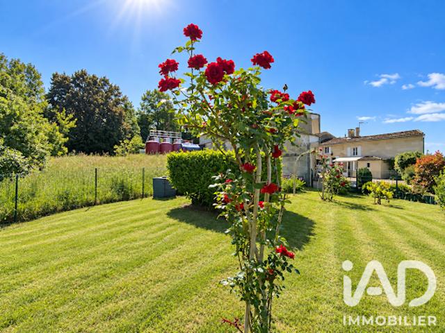Vente Maison 4 pièces 141 m2 Lussac