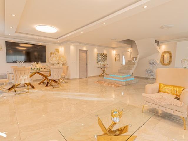Vente Maison 4 pièces 141 m2 Carbon Blanc