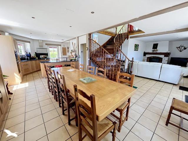 Vente Maison 4 pièces 141.65 m2 Sarpourenx