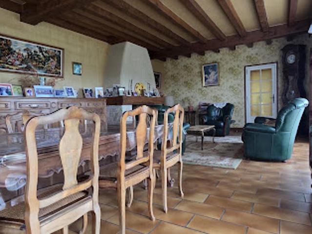 Vente Maison 4 pièces 142 m2 Chevanceaux