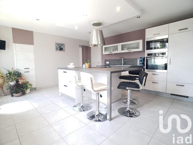 Vente Maison 4 pièces 142 m2 Le Grand Lucé