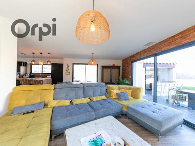 Vente Maison 4 pièces 142 m2 Saint Estève