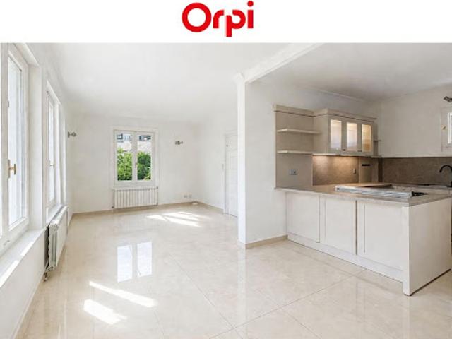 Vente Maison 4 pièces 143 m2 Ambilly