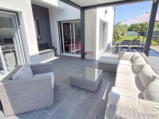 Vente Maison 4 pièces 143 m2 Castelsarrasin