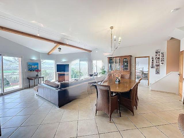 Vente Maison 4 pièces 143 m2 Chalain d'Uzore