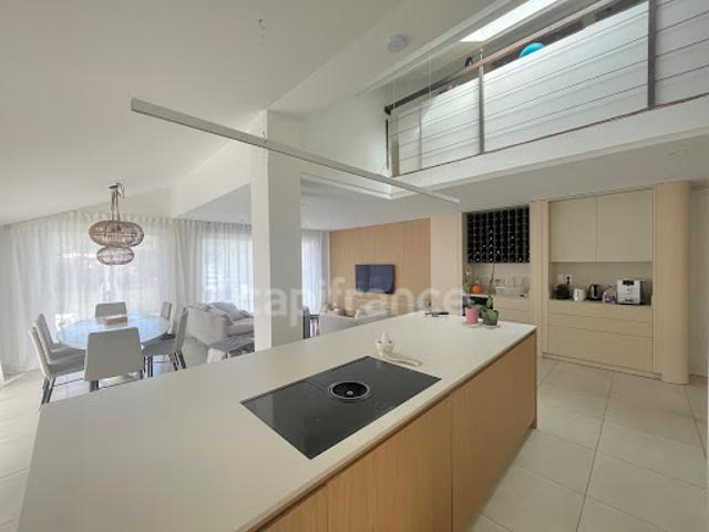 Vente Maison 4 pièces 143 m2 Lacanau