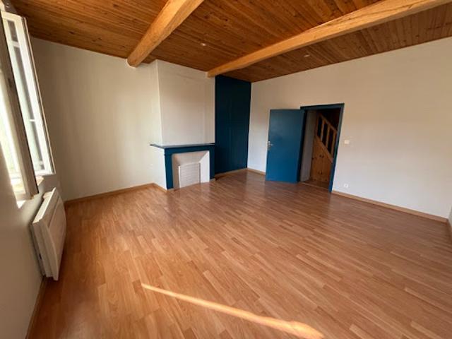 Vente Maison 4 pièces 143 m2 Larrazet