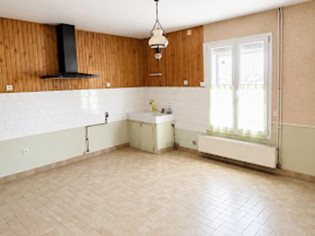 Vente Maison 4 pièces 143 m2 Vouziers