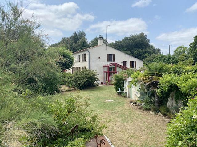 Vente Maison 4 pièces 154 m2 Bords
