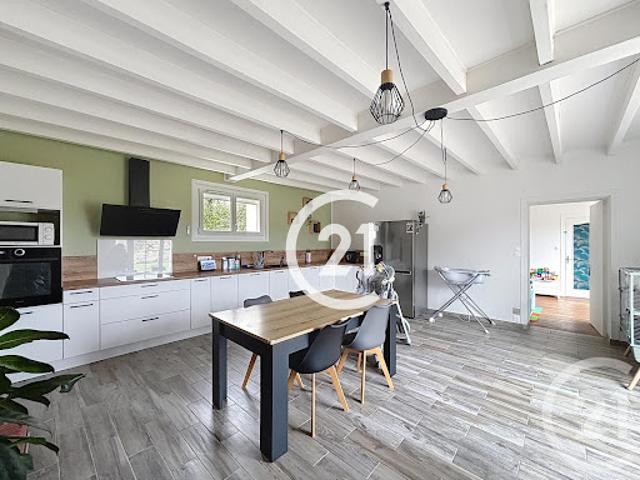 Vente Maison 4 pièces 155 m2 Angeac Champagne