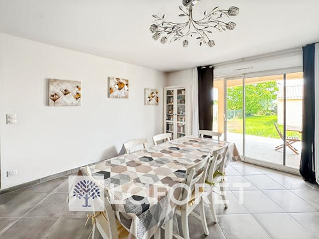 Vente Maison 4 pièces 155 m2 Gémozac