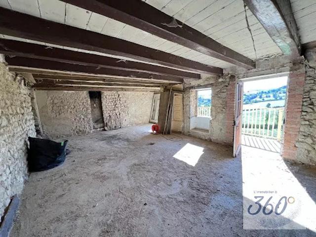 Vente Maison 4 pièces 155 m2 Saint Pierre le Vieux