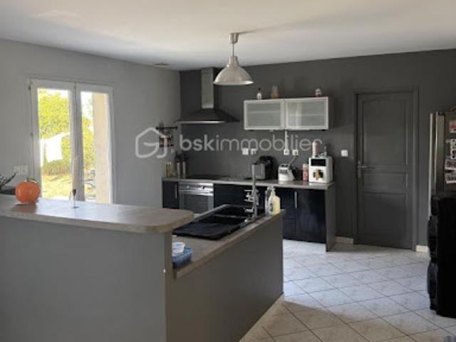 Vente Maison 4 pièces 156.69 m2 Egreville