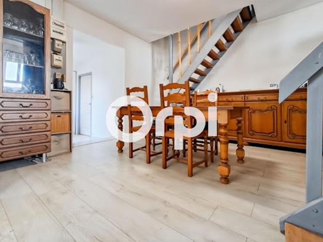 Vente Maison 4 pièces 158 m2 Bissezeele
