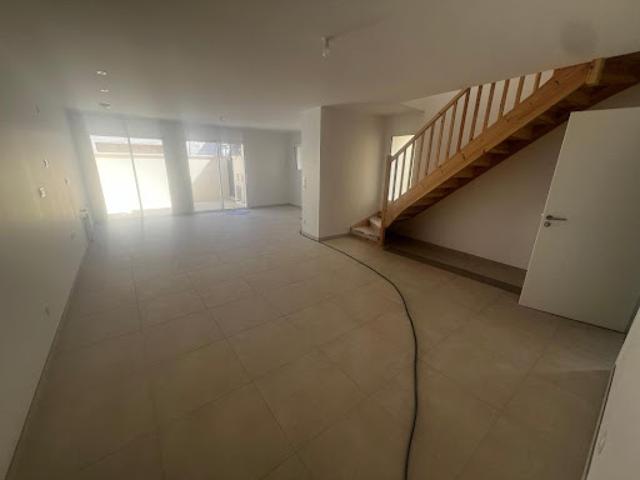Vente Maison 4 pièces 150 m2 Cozes