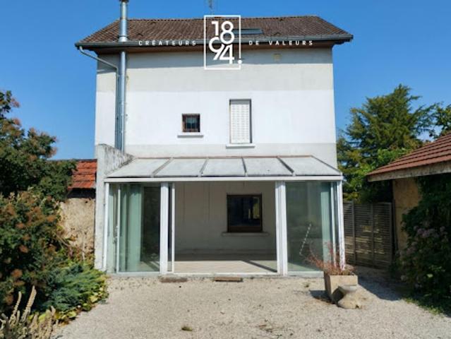 Vente Maison 4 pièces 150 m2 Les Abrets