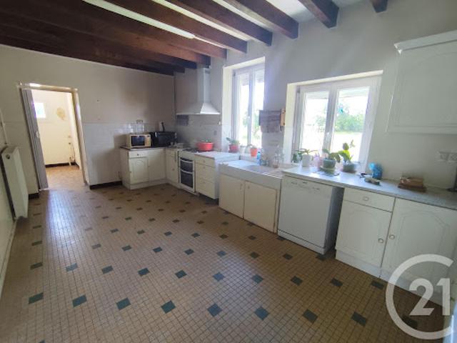 Vente Maison 4 pièces 150.1 m2 Thevet Saint Julien