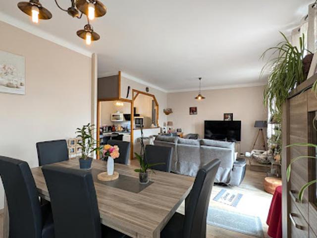 Vente Maison 4 pièces 151 m2 Angouleme