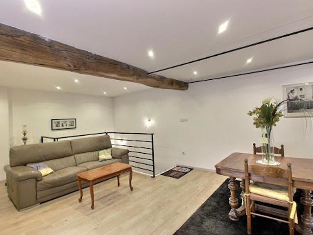 Vente Maison 4 pièces 151 m2 Les Abrets