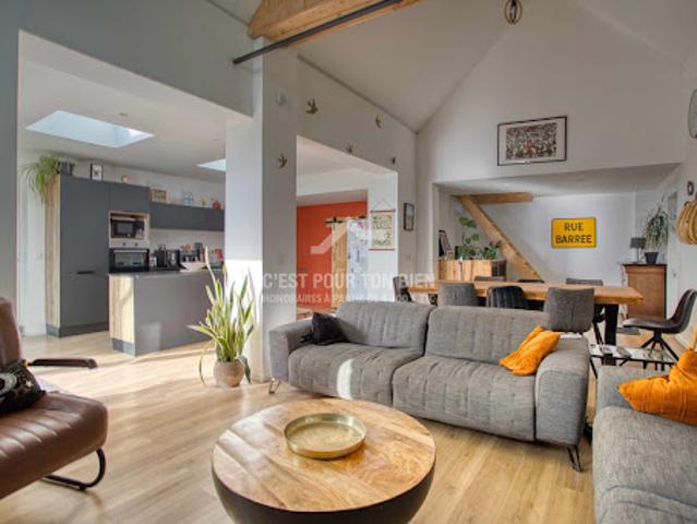 Vente Maison 4 pièces 151.6 m2 Cassel
