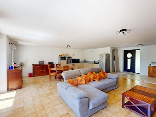 Vente Maison 4 pièces 153 m2 Mas Saintes Puelles