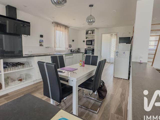 Vente Maison 4 pièces 153 m2 Apt