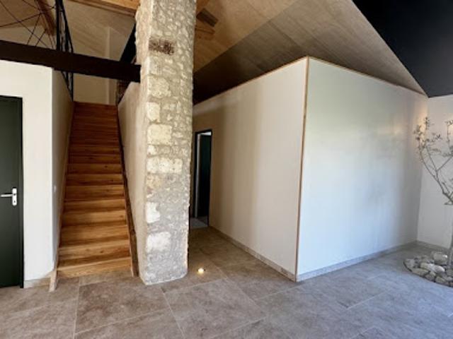 Vente Maison 4 pièces 165 m2 Barbezieux Saint Hilaire