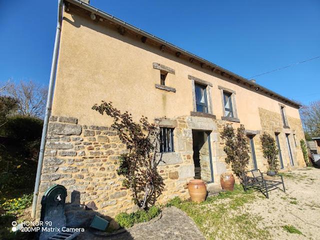 Vente Maison 4 pièces 165 m2 Saint Juvat