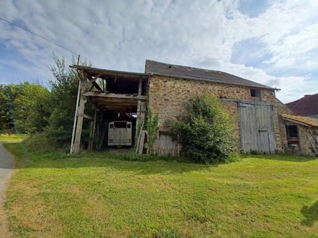Vente Maison 4 pièces 165.06 m2 Azerables